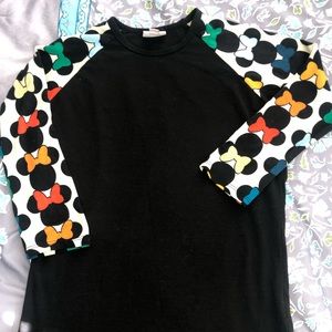 Lularoe XS Disney Minnie Mouse baseball tee